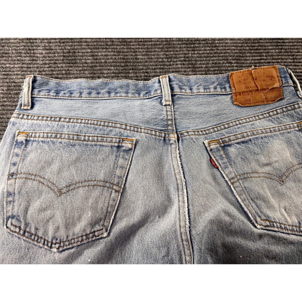 Vintage Levi's 501 Button Fly Jeans Mens 30x30 Light Wash Distressed USA Made - Picture 9 of 16